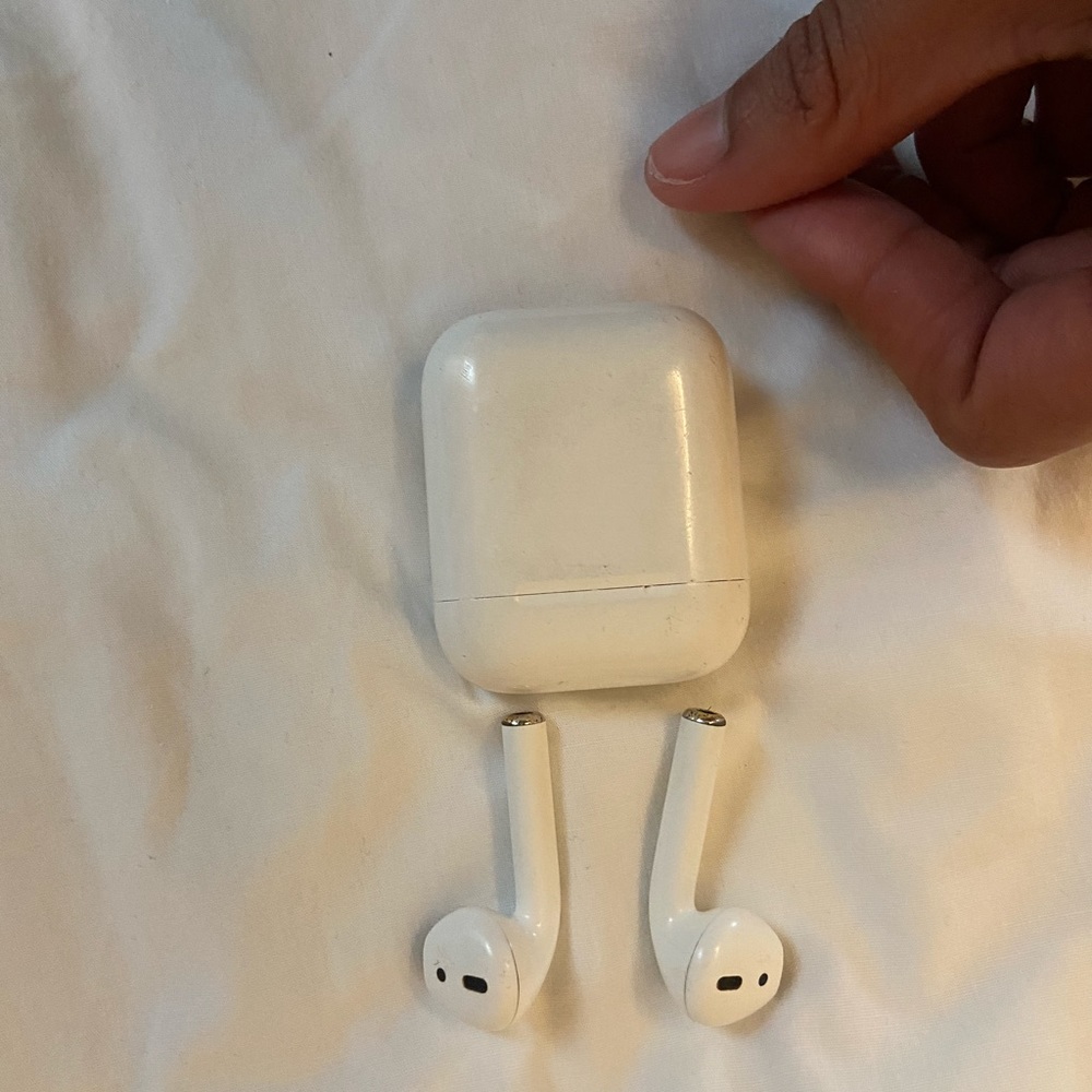 Apple Airpods